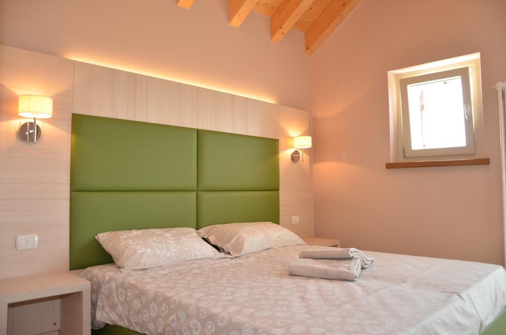 Malga Zebari Bed & Breakfast Velo Veronese Room photo